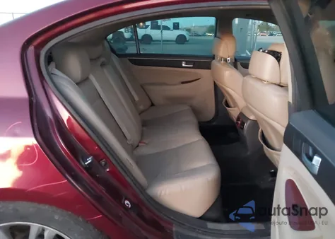 2012 Hyundai Genesis 3.8 z USA, uszkodzony, nr VIN KMHGC4DD7CU195579